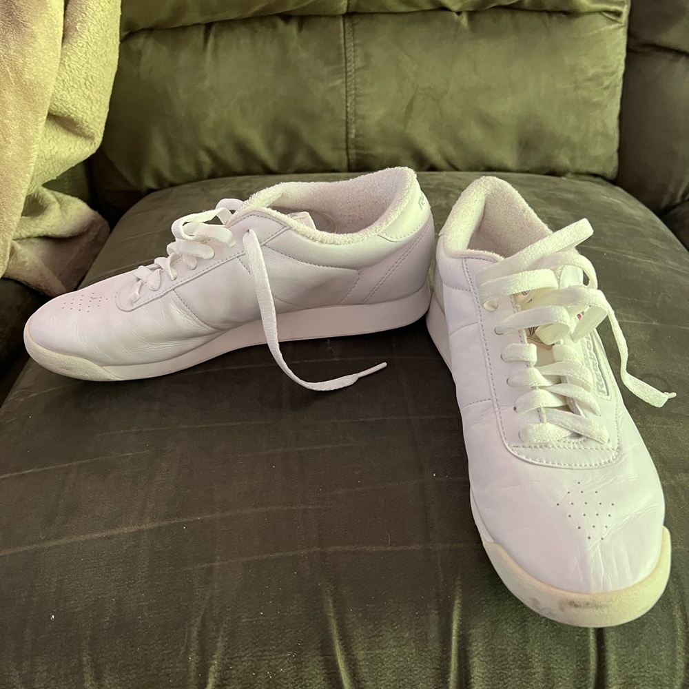 Reebok shoes size 7